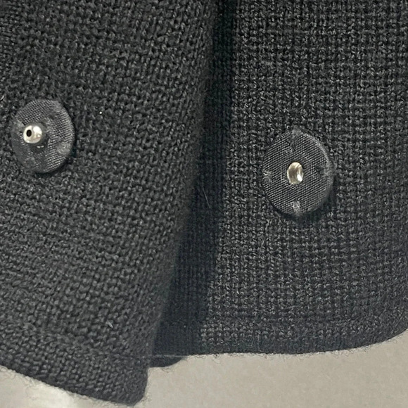 Talbots 100% Merino Wool Black Sweater Large Decorative Buttons Snap Closure - Picture 3 of 5